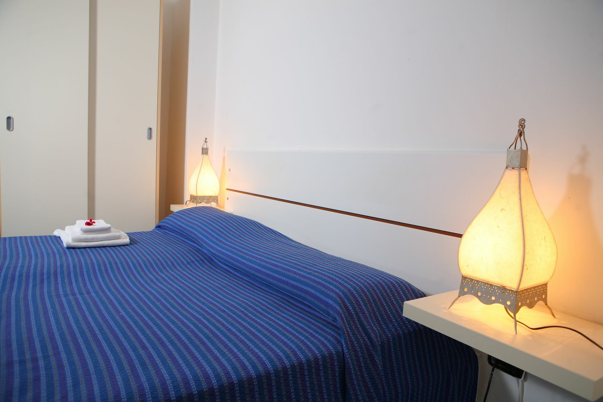Regent Beach Hotel & Apartments Reggio di Calabria Kültér fotó