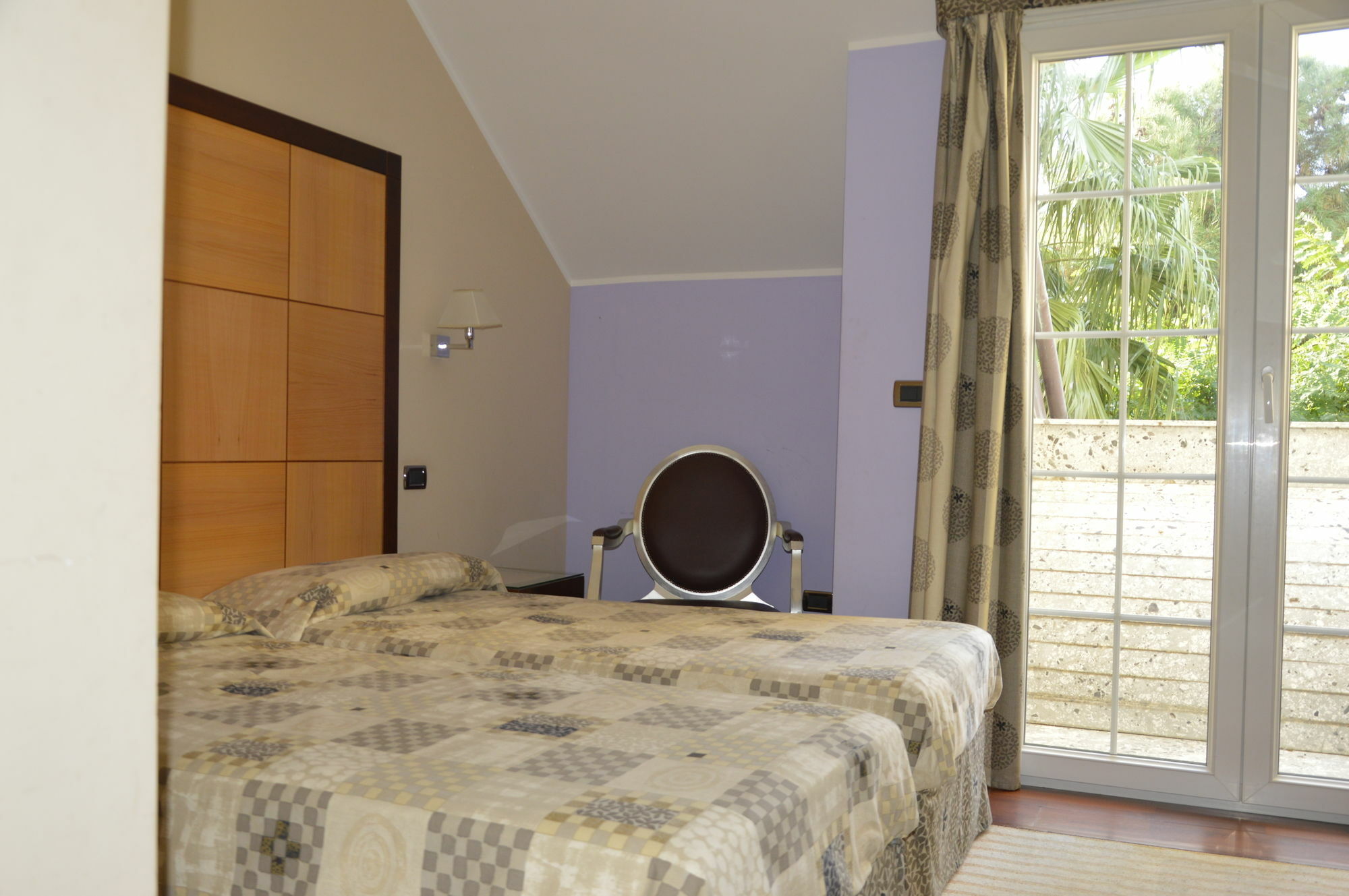 Regent Beach Hotel & Apartments Reggio di Calabria Kültér fotó
